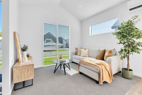 Photo of property in 6 Waianiwa Place, Burwood, Christchurch, 8083