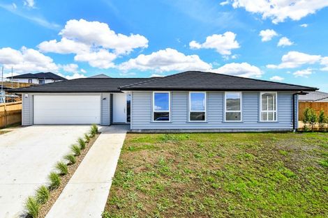 Photo of property in 12 Clendon Court, Pokeno, 2402