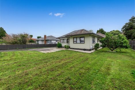 Photo of property in 16 Willis Road, Papakura, 2110