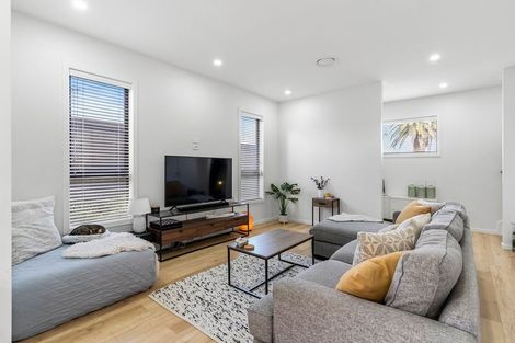 Photo of property in 29a Patons Road, Howick, Auckland, 2014