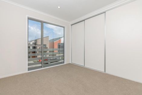 Photo of property in 5 Tuatua Road, Hobsonville, Auckland, 0616