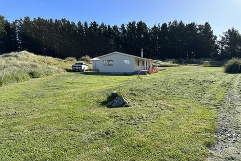 Photo of property in 17 Nunu Drive, Flat Point, Masterton, 5883
