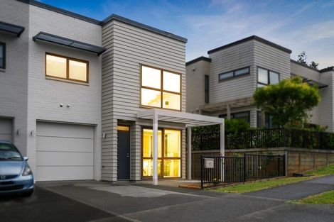 Photo of property in 12 Matairangi Avenue, Totara Heights, Auckland, 2105