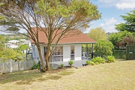 Photo of property in 75b Target Road, Totara Vale, Auckland, 0629