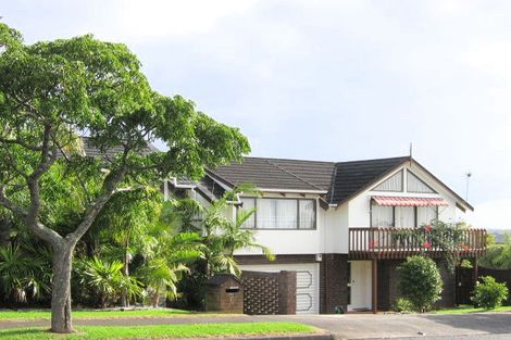 Photo of property in 1/6 William Bryan Drive, Half Moon Bay, Auckland, 2012