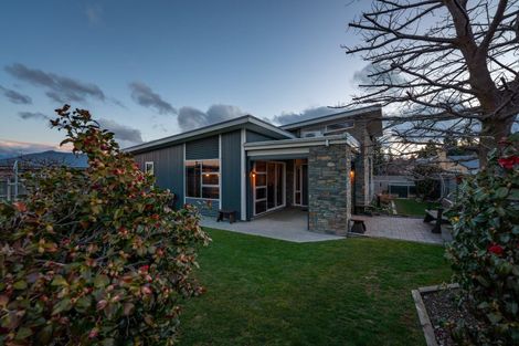 Photo of property in 31 Rhoboro Road, Twizel, 7901