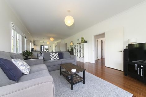 Photo of property in 41 Queen Street, Riverhead, 0820