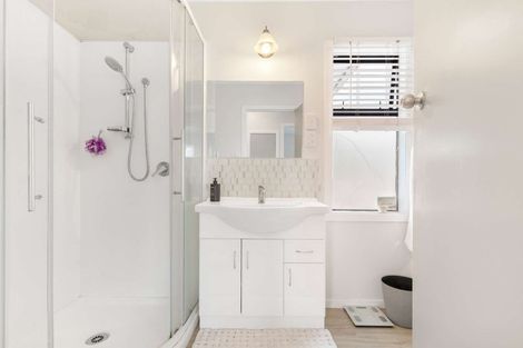 Photo of property in 11 Gordon Road, Western Heights, Rotorua, 3015