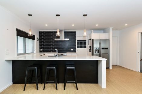 Photo of property in 11 Ashbourne Lane, Dinsdale, Hamilton, 3204