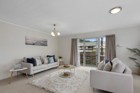 Photo of property in 8a Amber Grove, Birchville, Upper Hutt, 5018