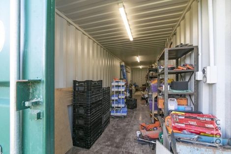 Photo of property in 902 Old North Road, Waimauku, 0882