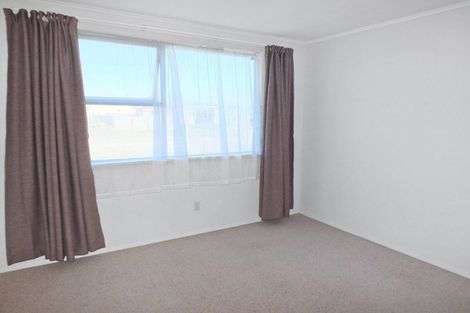 Photo of property in 11 Chaffey Street, Foxton Beach, Foxton, 4815