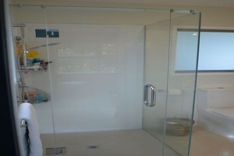 Photo of property in 109a Wairau Road, Oakura, 4314