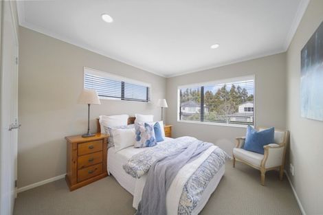 Photo of property in 5 Wawatai Drive, Karaka, Papakura, 2113