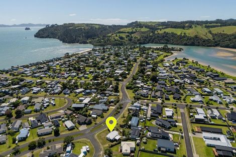 Photo of property in 1 Hawk Hill Crescent, Cooks Beach, Whitianga, 3591