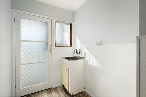 Photo of property in 2 Neil Street, Paeroa, 3600