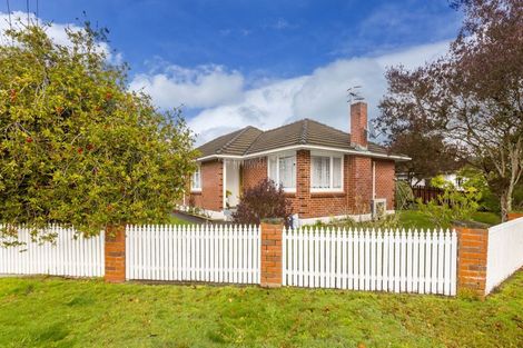 Photo of property in 53 Totara Park Road, Clouston Park, Upper Hutt, 5018