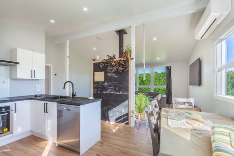 Photo of property in 900 Anson Street, Mayfair, Hastings, 4122