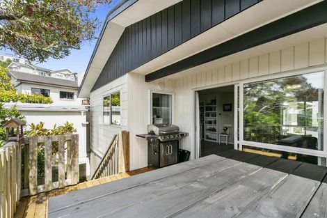 Photo of property in 61 Jubilee Road, Khandallah, Wellington, 6035