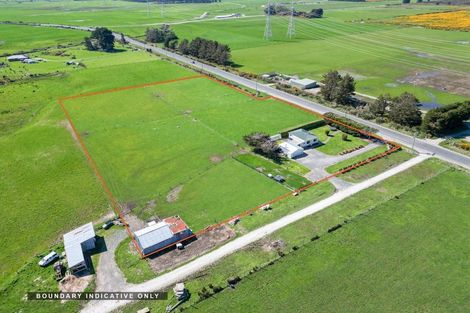 Photo of property in 460 Tiwai Road, Awarua Plains, Invercargill, 9877