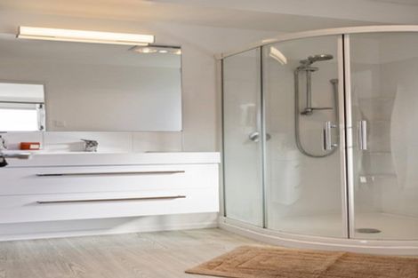 Photo of property in 4 Kilkivan Lane, Broomfield, Christchurch, 8042