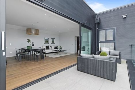 Photo of property in The Victor, 505/4 Bute Road, Browns Bay, Auckland, 0630