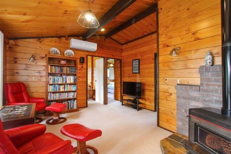 Photo of property in 100 Wharf Road, Clarks Beach, Pukekohe, 2679