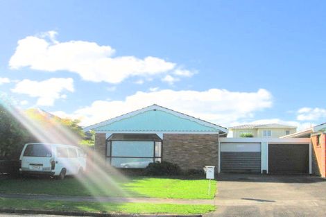 Photo of property in 1/5 Norfolk Place, Papatoetoe, Auckland, 2025