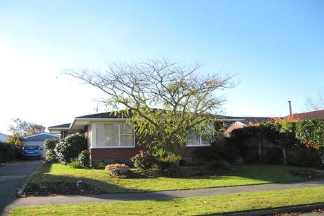 Photo of property in 6 Greenock Street, Redwood, Christchurch, 8051