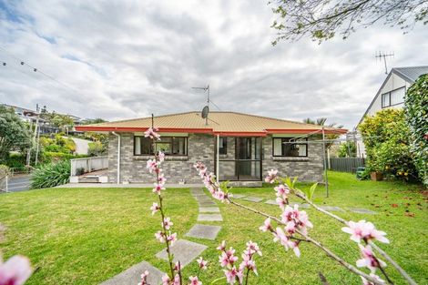 Photo of property in 27c Omokoroa Road, Omokoroa, 3114