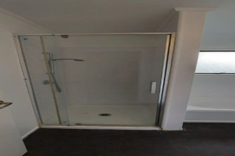 Photo of property in 5 Iris Place, Clendon Park, Auckland, 2103