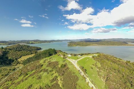 Photo of property in 114a Ranui Road, Karetu, 0283