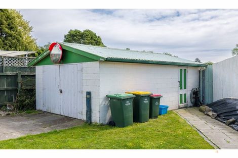 Photo of property in 10 Massey Street, Waimate, 7924