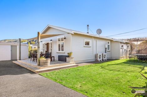 Photo of property in 16 Montague Street, Alicetown, Lower Hutt, 5010