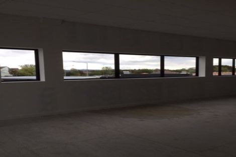 Photo of property in 1 Shirley Road, Parau, Auckland, 0604