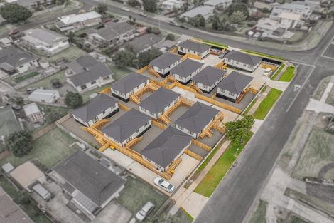 Photo of property in 17 Lane Road, Weymouth, Auckland, 2103