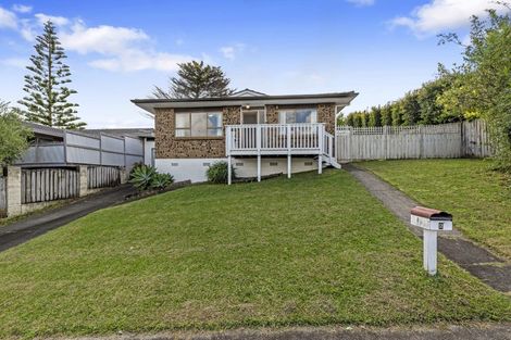 Photo of property in 2/2 Anna Watson Road, Half Moon Bay, Auckland, 2012