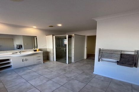 Photo of property in 72 Sovereign Drive, Papamoa Beach, Papamoa, 3118