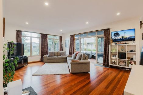 Photo of property in 15 Bouvardia Avenue, Milson, Palmerston North, 4414