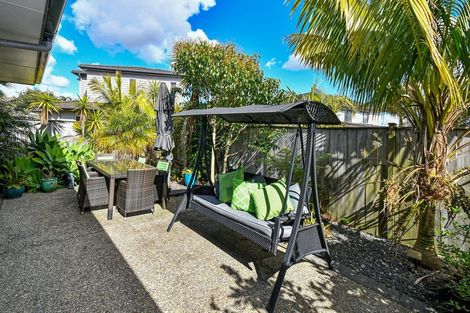 Photo of property in 4 Glasson Avenue, Flat Bush, Auckland, 2016