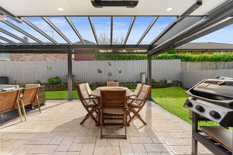 Photo of property in 108 Lakeside Drive, Orewa, 0931
