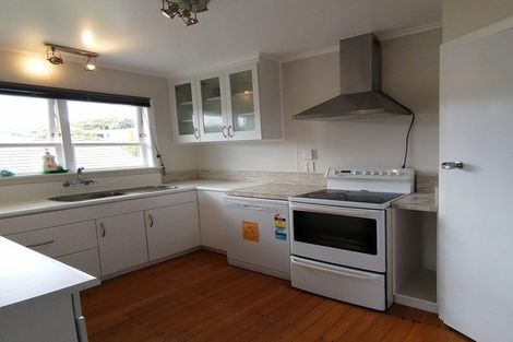Photo of property in 38 Pembroke Street, Tawa, Wellington, 5028