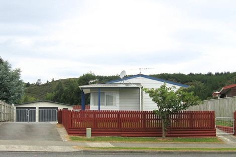 Photo of property in 50 Norana Road, Timberlea, Upper Hutt, 5018