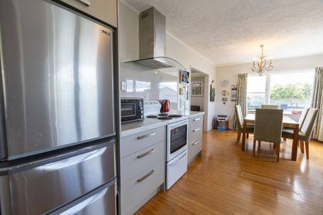 Photo of property in 90 Murphy Road, Taradale, Napier, 4112