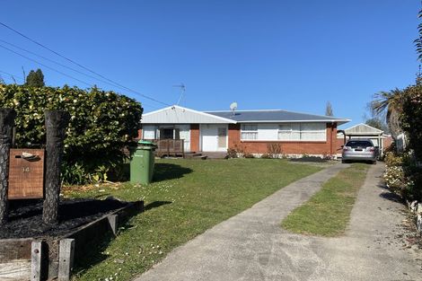 Photo of property in 14 Pryce Place, Silverdale, Hamilton, 3216