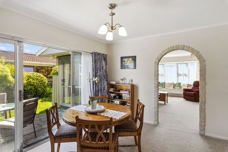 Photo of property in 20 Rimu Street, Waikanae, 5036