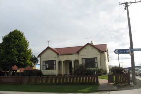 Photo of property in 16 Charlotte Street, Balclutha, 9230