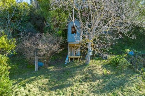 Photo of property in 27 Voelas Road, Lyttelton, 8082
