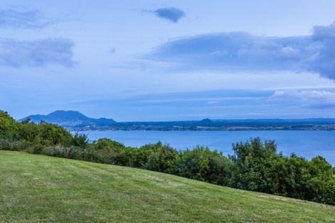 Photo of property in 26 Brunette Drive, Acacia Bay, Taupo, 3330