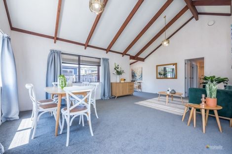 Photo of property in 90a Epuni Street, Epuni, Lower Hutt, 5011